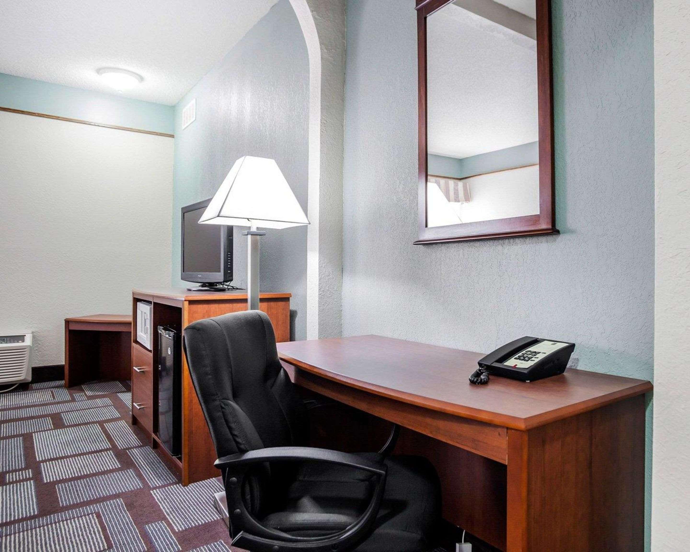 Suburban Studios Kansas City Airport North Platte City Extérieur photo
