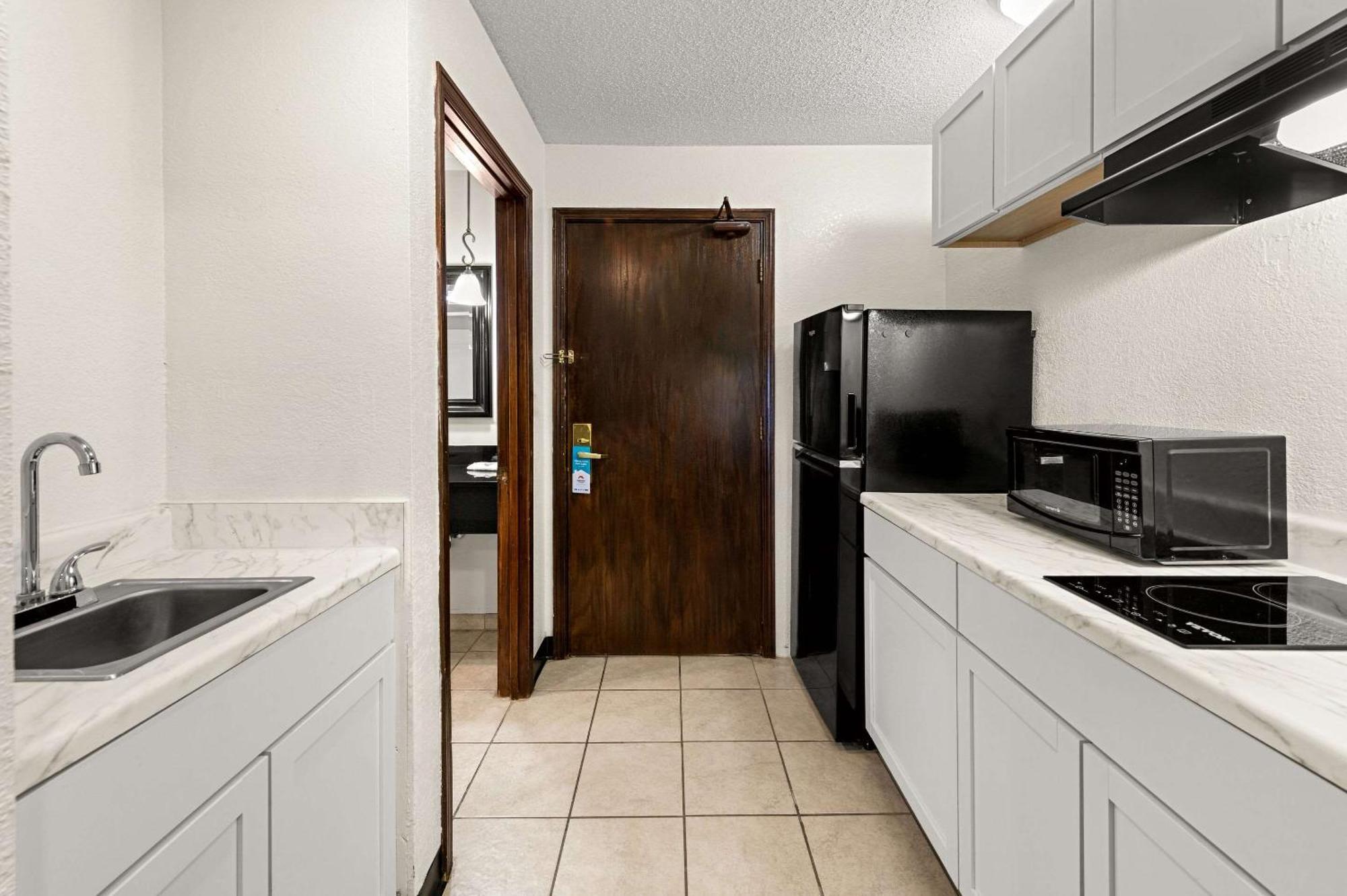 Suburban Studios Kansas City Airport North Platte City Extérieur photo