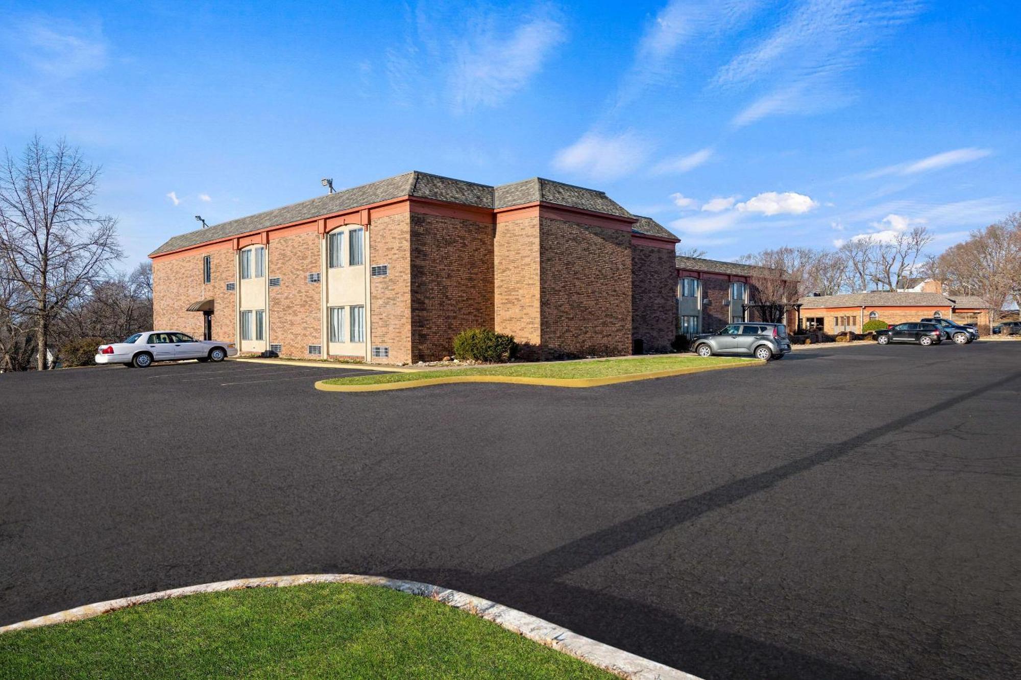 Suburban Studios Kansas City Airport North Platte City Extérieur photo